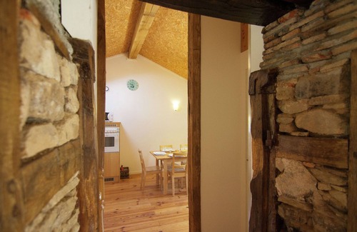 Saint-Leonard-de-Noblat Cottage | Holiday Home in Romefort near Lac de Vassivière