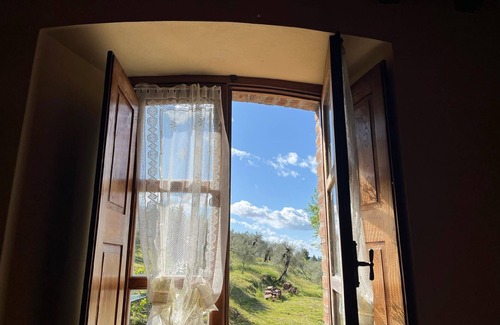 Passignano sul Trasimeno House | Holiday apartment Passignano sul Trasimeno for 1 - 5 persons with 2 bedrooms - Holiday house