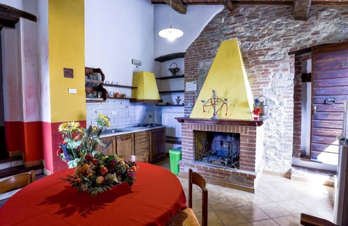 Castiglione del Lago Apartment | Holiday apartment Castiglione del Lago for 1 - 6 persons with 2 bedrooms - Row house