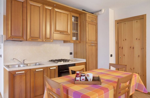 Chiesa in Valmalenco Apartment | Holiday Apartment Gilda with Mountain View, Terrace & Balconies