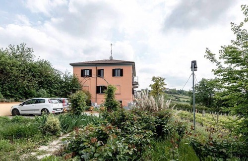 Francia-Casella Apartment | Holiday apartment Montecalvo Versiggia for 1 - 4 persons - Holiday apartment in one or multi-family