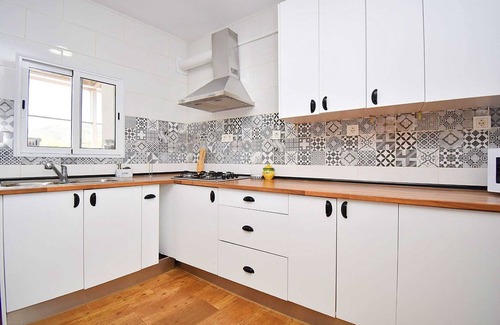 Fondon Apartment | Holiday Apartment "La Casa De Manolo" with Mountain View, Private Terrace & Wi-Fi