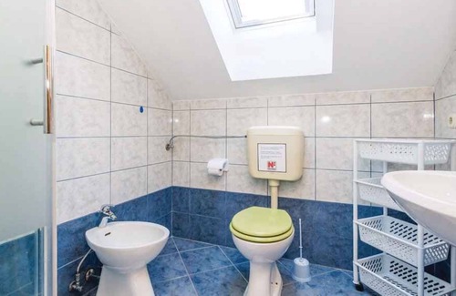 Rab Town Apartment | Holiday apartment with barbecue and Wi-Fi