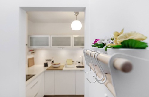 Playa Honda Apartment | Holiday Apartment '51 Avenue Playa Honda' with Sea Views, Terrace and Wi-Fi