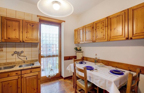 Aosta Apartment | Holiday Apartment "Aosta Family Home" with Mountain View and Balcony