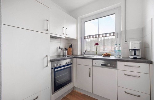 Marktoberdorf Apartment | Holiday Apartment 'Am Mühlbach' with Shared Garden, Balcony and Wi-Fi