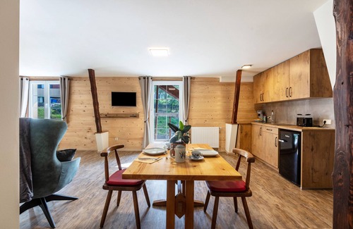 St. Blasien Apartment | Holiday Apartment '6' with Mountain View, Balcony and Wi-Fi