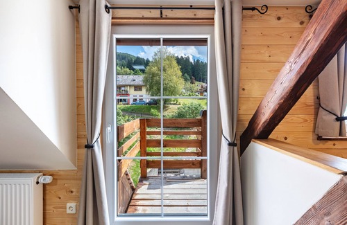 St. Blasien Apartment | Holiday Apartment '1' with Mountain View, Balcony and Wi-Fi