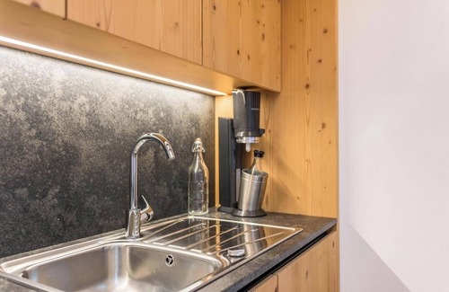 Lajen Apartment | Holiday Apartment "Hatzeshof-Heustadel" with Mountain View, Wi-Fi, Balcony & Garden