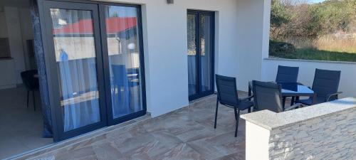 Rab Town Apartment | Holiday apartments Cecilija