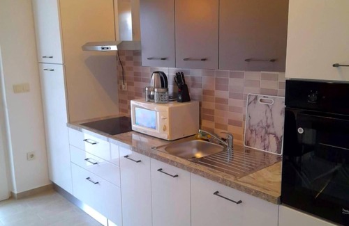 Suha Punta House | Holiday Apartment in Kampor with Private Parking