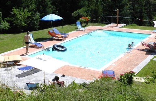 San Marcello Piteglio Apartment | Holiday Apartment in Piteglio with Common Pool and Mountain View