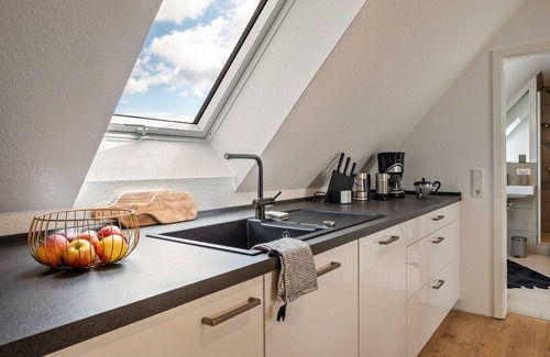 Kirchzarten Apartment | Holiday Apartment Kühn with Mountain View and Wi-Fi