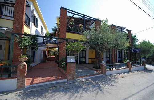 Afytos Apartment | Holiday apartment Kassandrino for 2 - 4 persons with 2 bedrooms - Row house