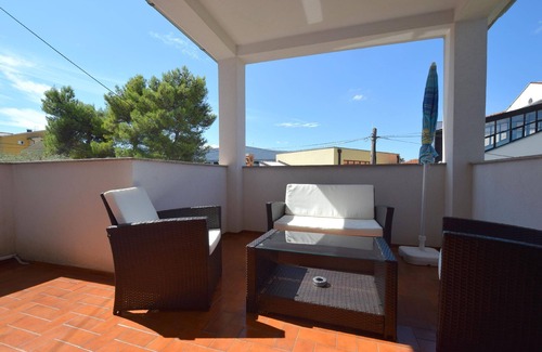 Bogovici Apartment | Holiday apartment Malinska for 1 - 5 persons with 2 bedrooms - Holiday apartment