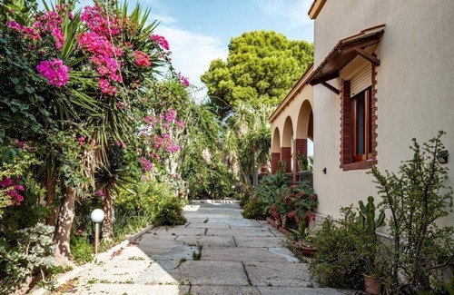 Marsala House | Holiday apartment Marsala for 1 - 6 persons with 3 bedrooms - Holiday house