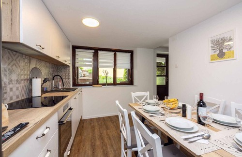 Selce Apartment | Holiday apartment mit Balkon