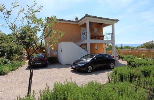 Marsici Apartment | Holiday apartment mit Klimaanlage