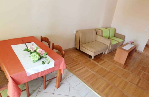 Segotici Apartment | Holiday apartment near the beach, suitable for 5 people
