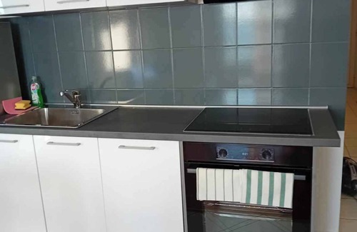 Klimno Apartment | Holiday apartment near the beach with sea view