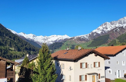 Sedrun House | Holiday apartment Sedrun for 1 - 4 persons with 2 bedrooms - Holiday house