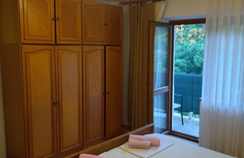 Veljun Primorski Apartment | Holiday apartment Senj for 2 - 6 persons with 3 bedrooms - Holiday apartment