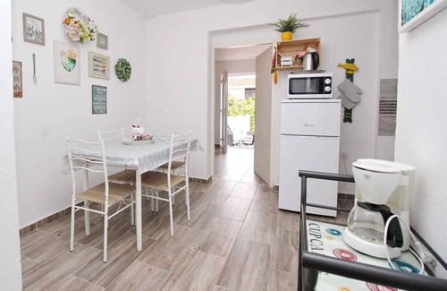 Baska Apartment | Holiday apartment with a/c