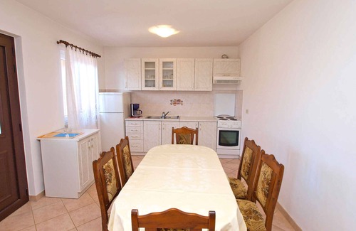 Flengi Apartment | Holiday apartment with air conditioning