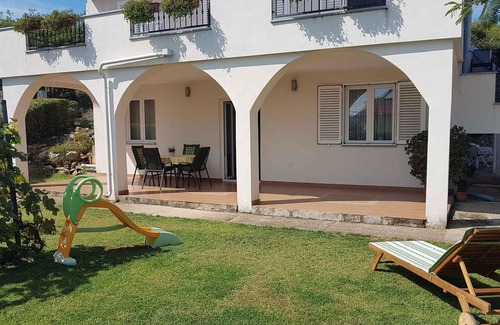 Salatic Apartment | Holiday apartment with air conditioning and terrace