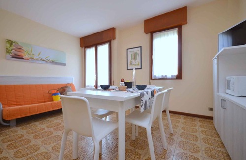 Bibione Pineda Apartment | Holiday apartment with balcony and air conditioning