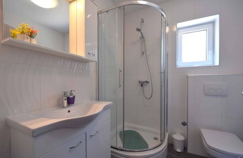 Cizici Apartment | Holiday apartment with outdoor pool