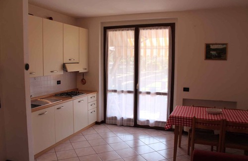 Montioni Apartment | Holiday apartment with pool and well-tended garden