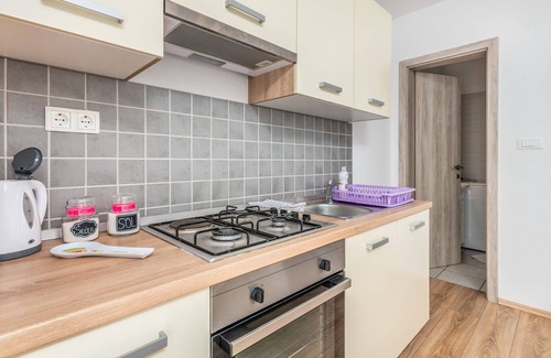 Soline Apartment | Holiday apartment with sea view and air conditioning