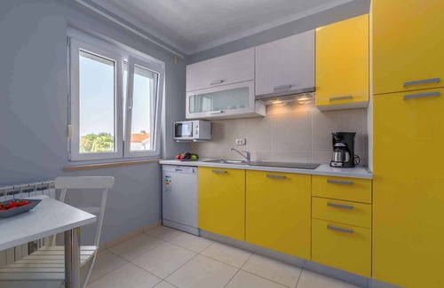 Mali Maj Apartment | Holiday apartment with swimming pool