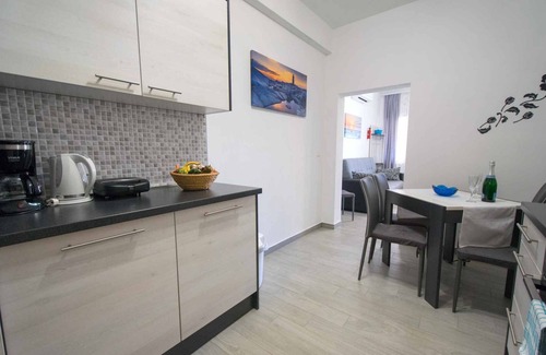 Porat Apartment | Holiday apartment with terrace