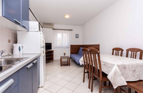 Baska Apartment | Holiday apartment with view of the mountains