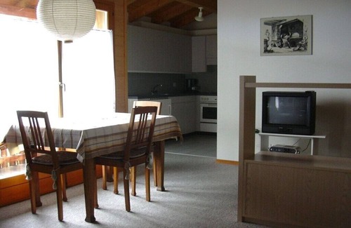 Goldiwil House | Holiday Apartment Chalet Mooshang