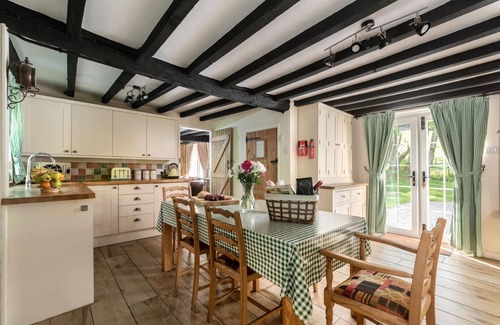 Brecon Cottage | Holiday Cottage with luxury hot tub sat in its own private woodland in Brecon.