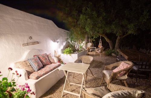 Villanueva del Trabuco Apartment | Holiday home "Cortijo Los Lobos Mountain Retreat" with communal pool and WiFi