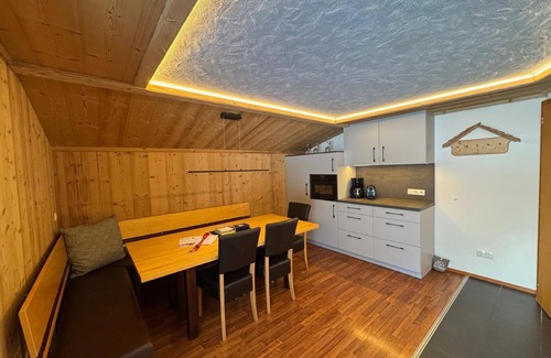 Vandans Apartment | Holiday flat "Angelika" with terrace