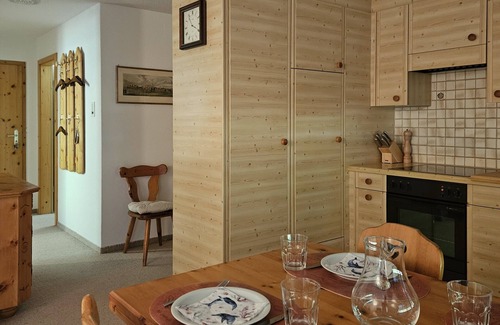 Salouf Apartment | Holiday flat "Desideria" with sauna and pool