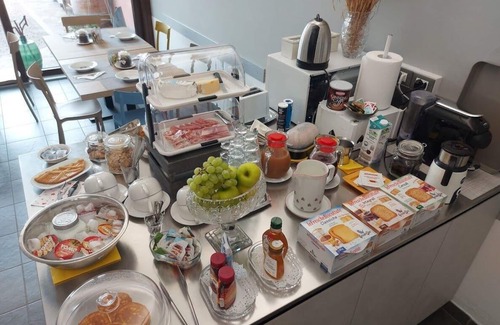 Monticello d'Alba House | holiday flat 'Specchi d'Acqua' with pool