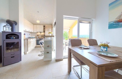 Soline Apartment | Holiday flat with a view of the sea