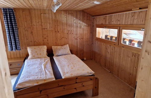 Zweisimmen Other | Holiday flat with mountain panorama