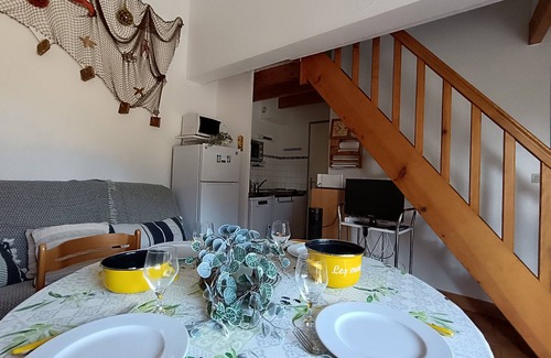 Saint-Brevin-les-Pins House | Holiday Home 50m from the Sea - Sleeps 4
