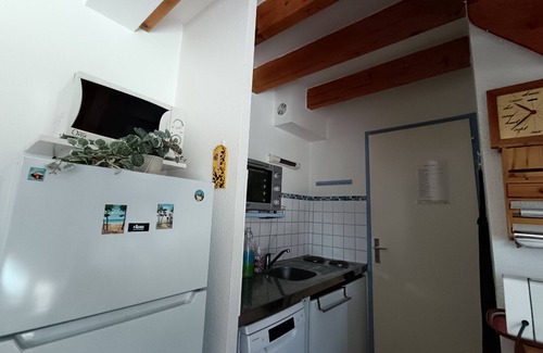 Saint-Brevin-les-Pins House | Holiday Home 50m from the Sea - Sleeps 4