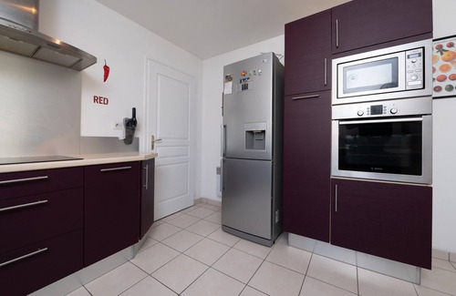 Sainte-Anne-d'Auray House | Holiday Home 'Maison Familiale' with Private Garden