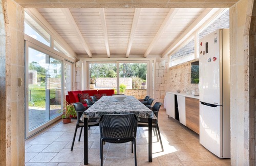 Francavilla Fontana House | Holiday Home 'Buontempo' with Private Pool, Wi-Fi and Air Conditioning