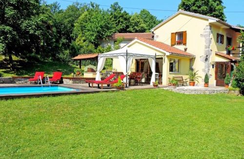 Matulji House | Holiday Home Škalniški by Interhome