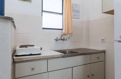 Kipri House | Holiday Home '1a Kypri Seaview Perasma Studio' with Sea View, Wi-Fi and Air Conditioning